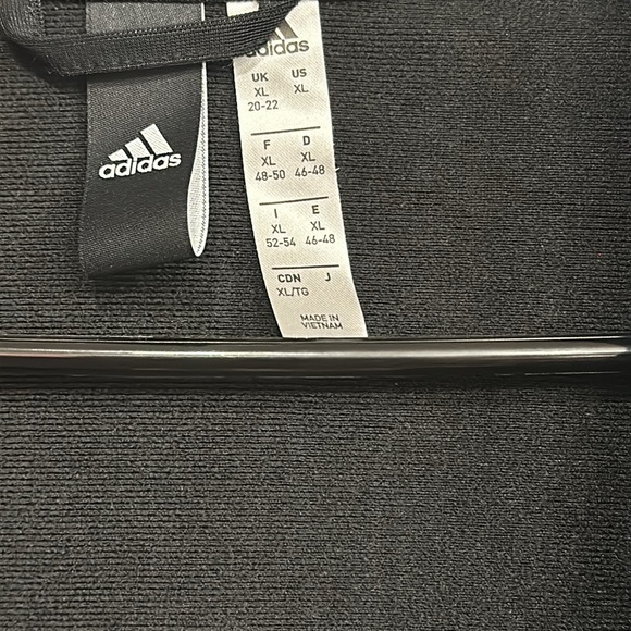 Adidas jacket - Picture 7 of 8